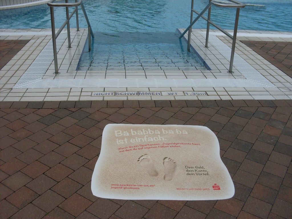 Schwimmbad Floorgraphics 2016 2